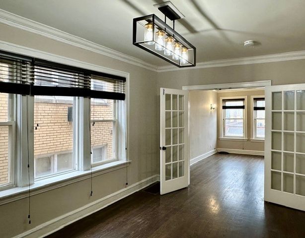 8204 S EXCHANGE Avenue, Chicago, IL 60617