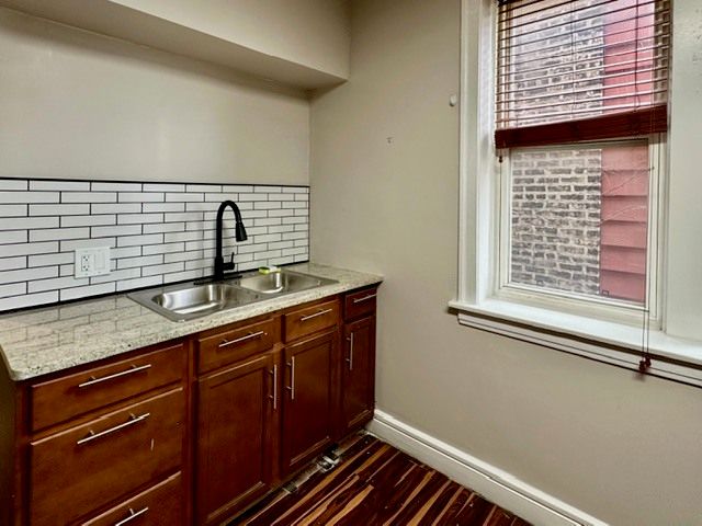 8204 S EXCHANGE Avenue, Chicago, IL 60617