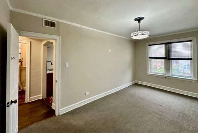 8204 S EXCHANGE Avenue, Chicago, IL 60617