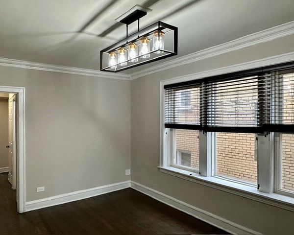 8204 S EXCHANGE Avenue, Chicago, IL 60617