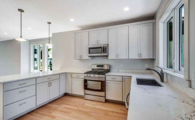 37 Bacon St a, Watertown, MA 02472