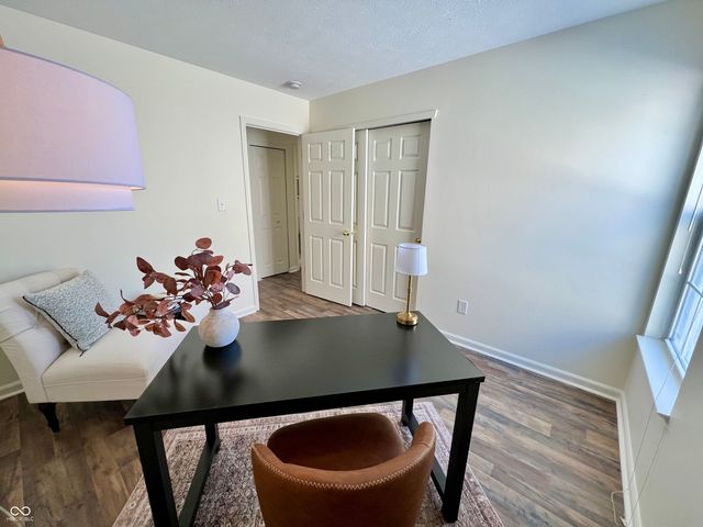 6884 N Laredo Drive, Mccordsville, IN 46055