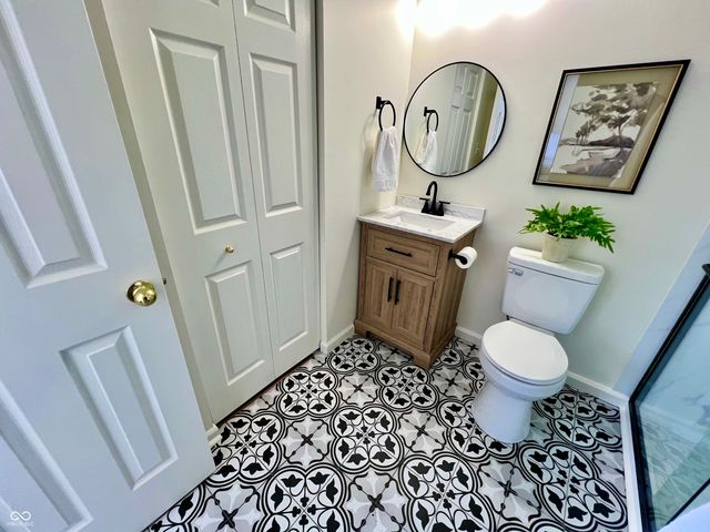 6884 N Laredo Drive, Mccordsville, IN 46055