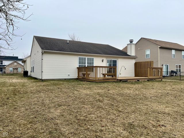 6884 N Laredo Drive, Mccordsville, IN 46055