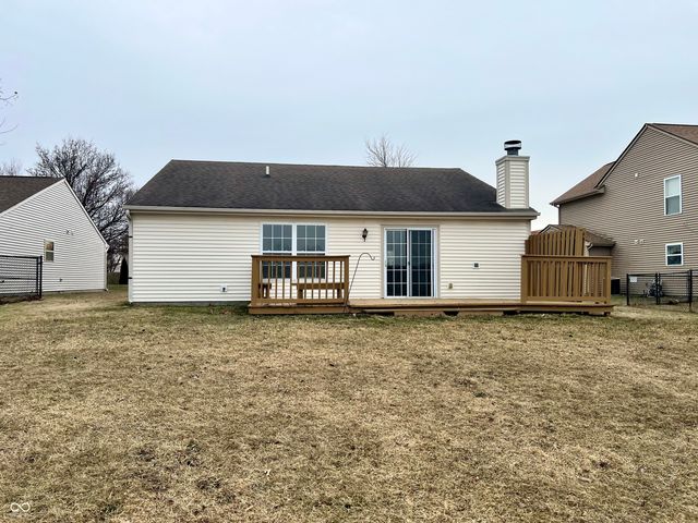 6884 N Laredo Drive, Mccordsville, IN 46055