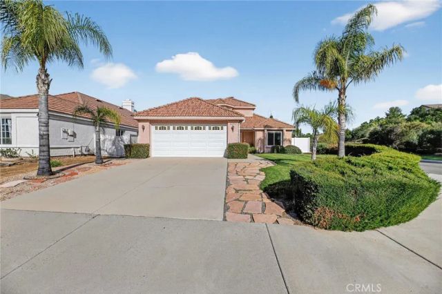 22951 Joaquin Ridge Drive, Murrieta, CA 92562