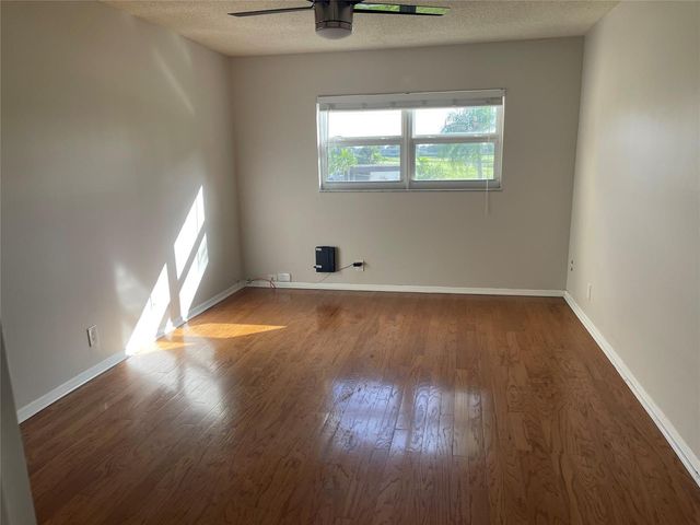 1005 Country Club Drive 205, Margate, FL 33063