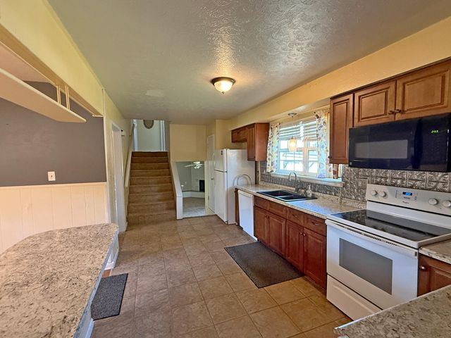 2801 S Michigan Avenue, Joplin, MO 64804