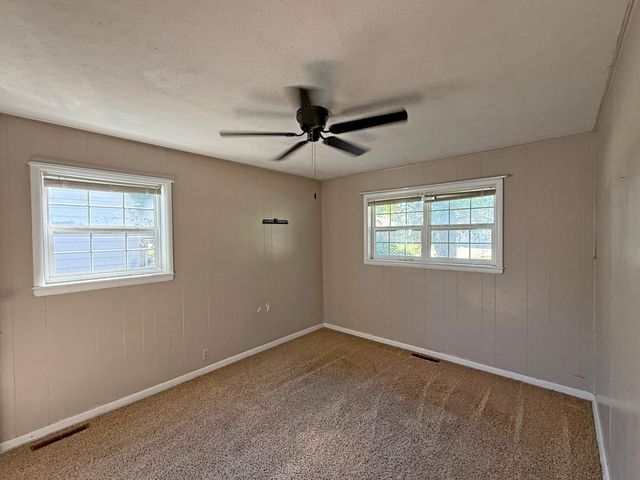 2801 S Michigan Avenue, Joplin, MO 64804