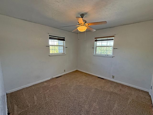 2801 S Michigan Avenue, Joplin, MO 64804