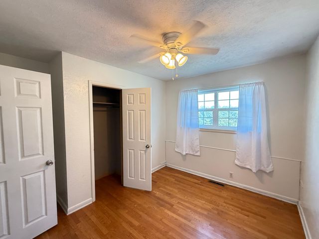 2801 S Michigan Avenue, Joplin, MO 64804