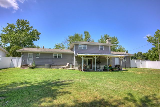 2801 S Michigan Avenue, Joplin, MO 64804