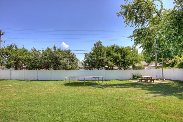 2801 S Michigan Avenue, Joplin, MO 64804