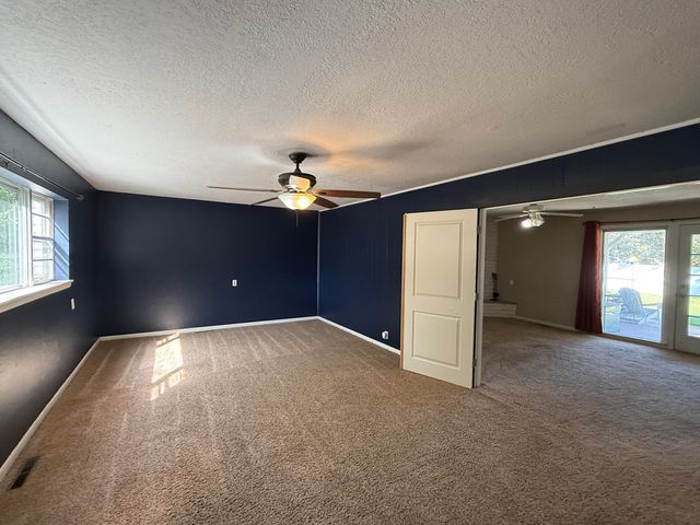 2801 S Michigan Avenue, Joplin, MO 64804