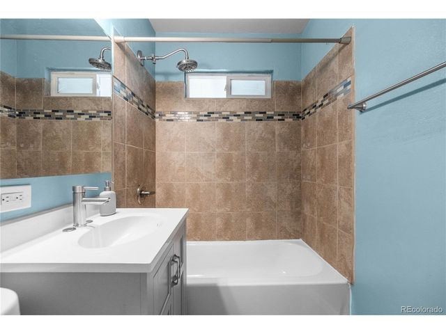 2035 S Julian Cir, Denver, CO 80219
