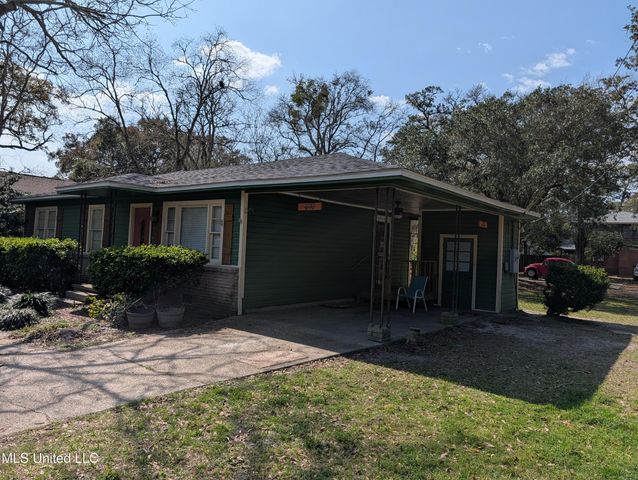 2233 5th Avenue, Gulfport, MS 39501