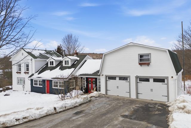 187 E Shore Road, Delanson, NY 12053