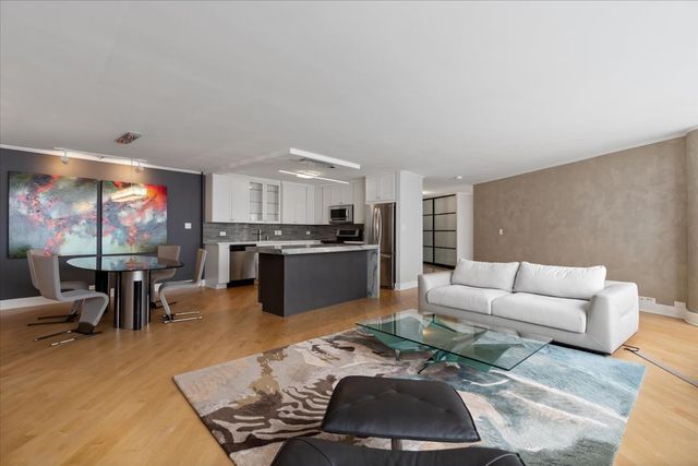 505 N Lake Shore Drive 4512, Chicago, IL 60611