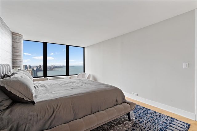 505 N Lake Shore Drive 4512, Chicago, IL 60611