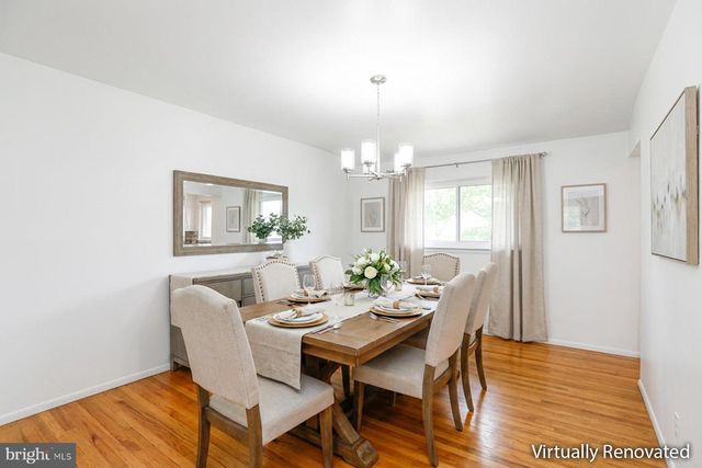 204 MILDRED CT, Mount Laurel, NJ 08054