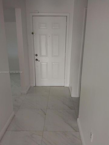 805 SW 113th Way 805, Pembroke Pines, FL 33025
