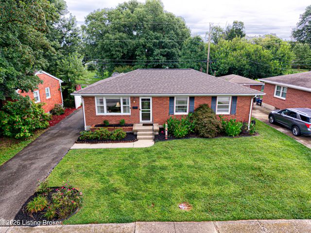 3827 Chatham Rd, Louisville, KY 40218