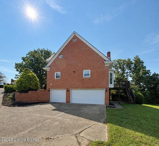 154 Shady Oak Ct, Mt Washington, KY 40047