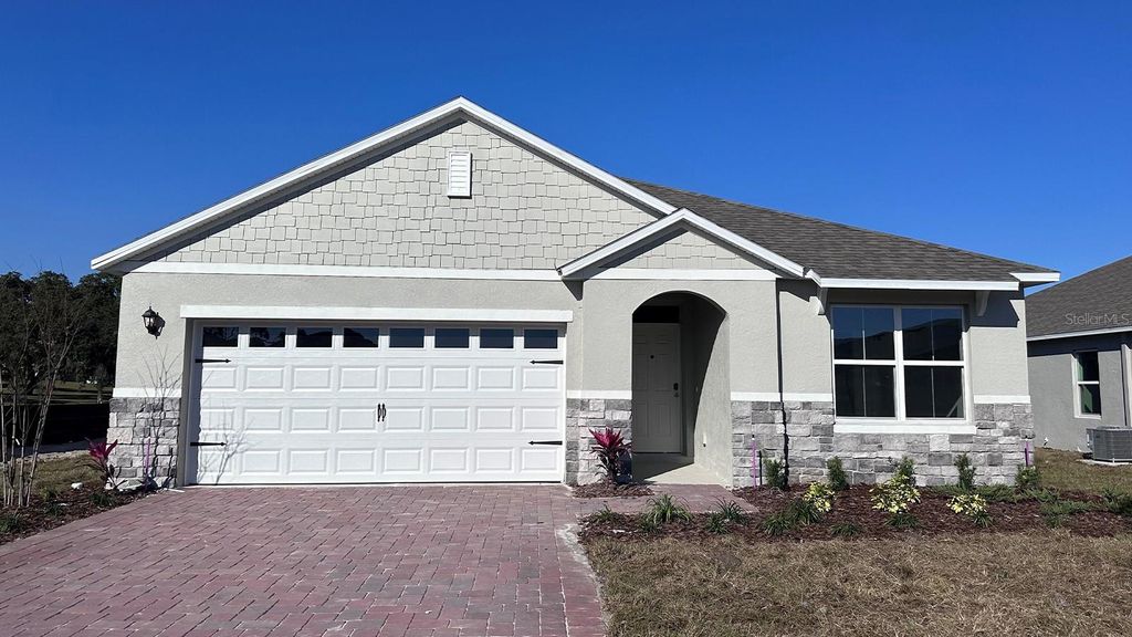 33401 ALWAYS DREAMING COURT, Sorrento, FL 32776