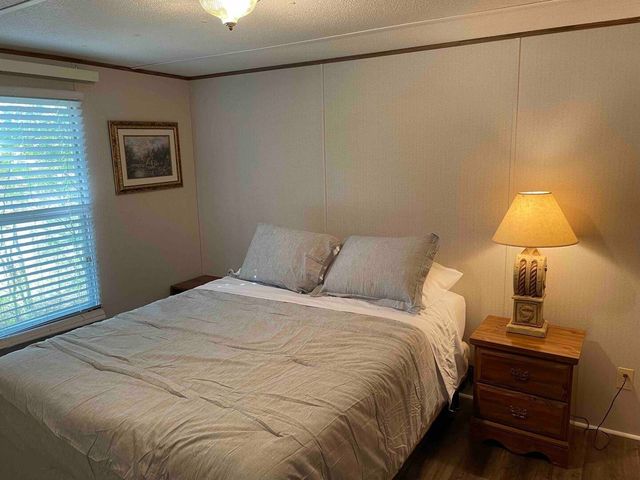 205 Lewis Cir, Dover, TN 37058