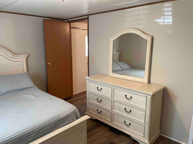 205 Lewis Cir, Dover, TN 37058