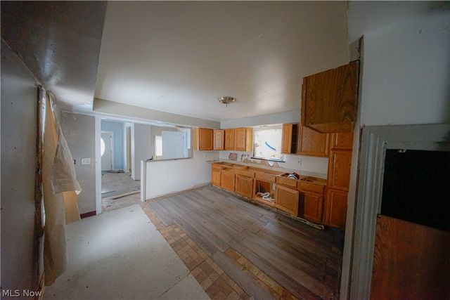 14609 Shaw Avenue, East Cleveland, OH 44112