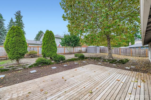 14631 127th Avenue NE, Woodinville, WA 98072