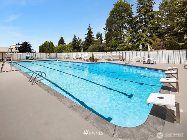 14631 127th Avenue NE, Woodinville, WA 98072