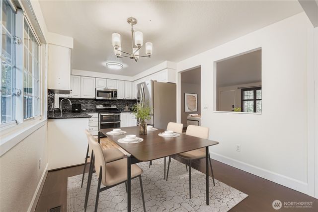 14631 127th Avenue NE, Woodinville, WA 98072