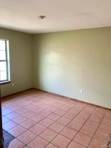 3201 Crisantema Street, Mission, TX 78573