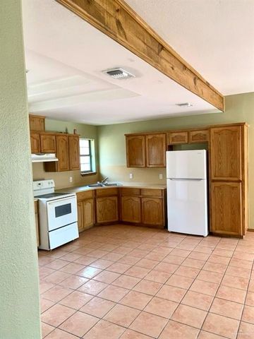 3201 Crisantema Street, Mission, TX 78573