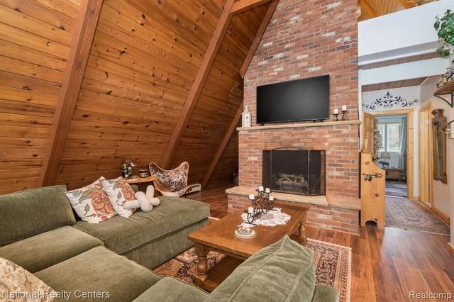 3627 Merritt Lake Drive, Metamora, MI 48455