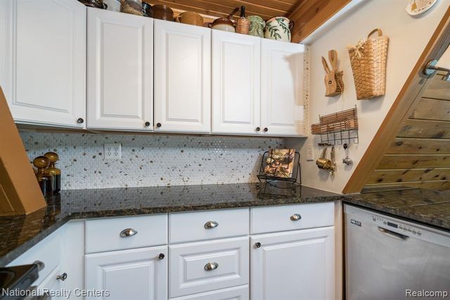 3627 Merritt Lake Drive, Metamora, MI 48455