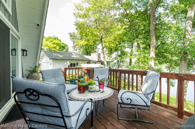 3627 Merritt Lake Drive, Metamora, MI 48455