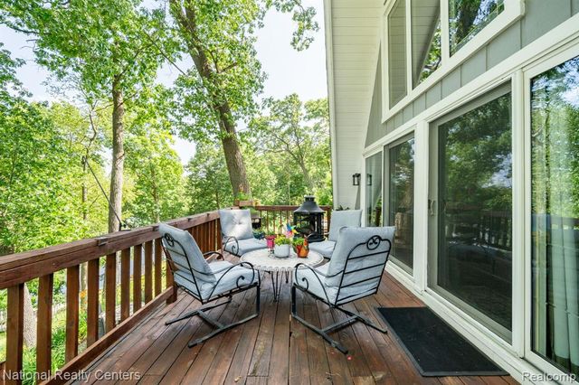 3627 Merritt Lake Drive, Metamora, MI 48455