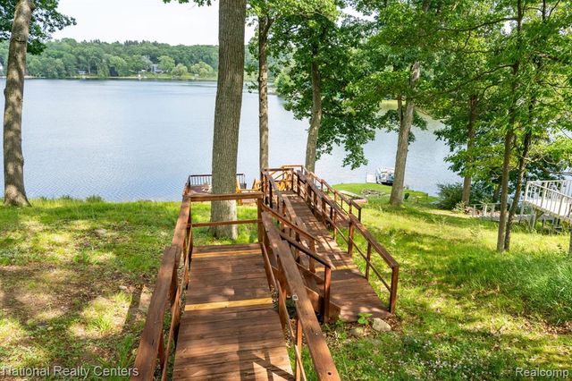 3627 Merritt Lake Drive, Metamora, MI 48455