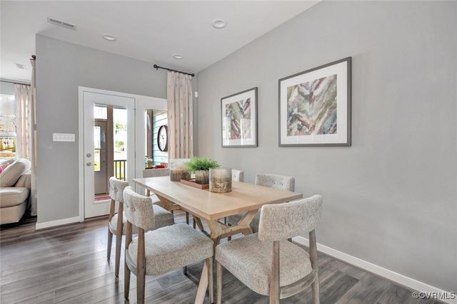 18731 Palisades Rdg, Moseley, VA 23120