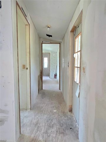 8443 HAMSTER DRIVE, Zephyrhills, FL 33540