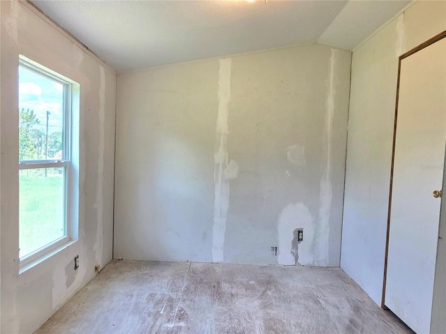8443 HAMSTER DRIVE, Zephyrhills, FL 33540