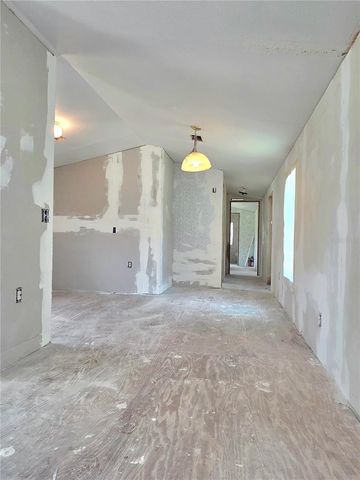 8443 HAMSTER DRIVE, Zephyrhills, FL 33540