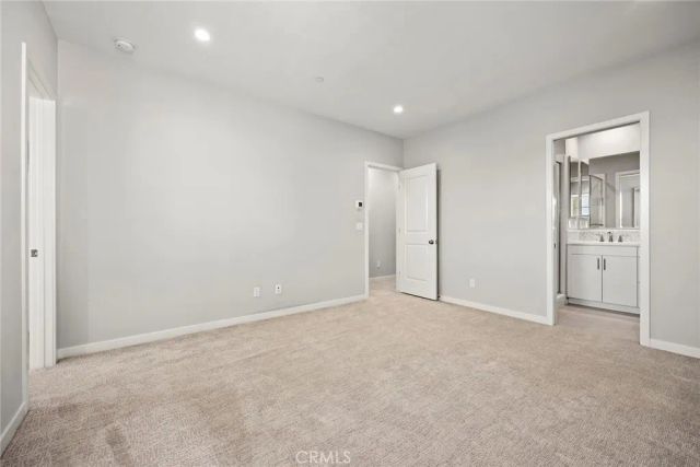 223 Elkhorn 79, Irvine, CA 92618