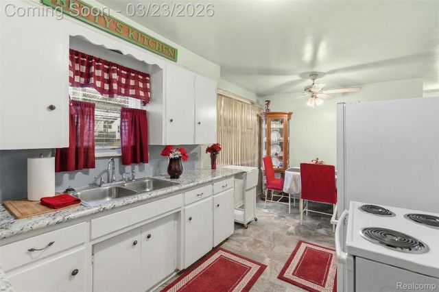 2210 Canniff Street, Flint, MI 48504