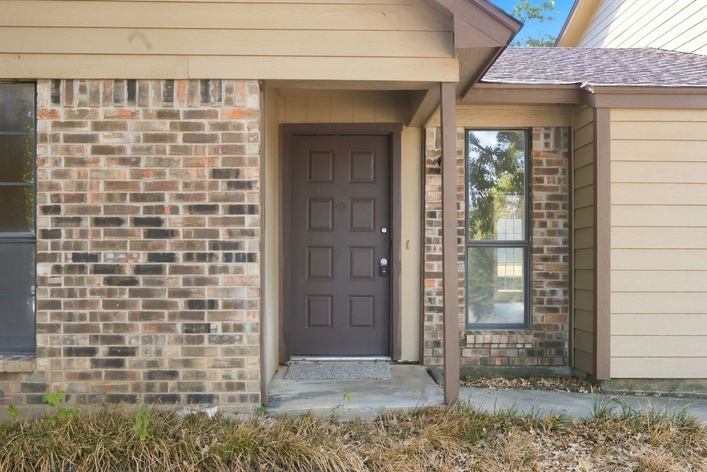 721 Timberoaks Drive, Azle, TX 76020 — photo 4