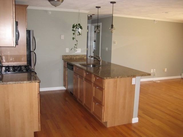 56 Townsend St C21, Abington, MA 02351
