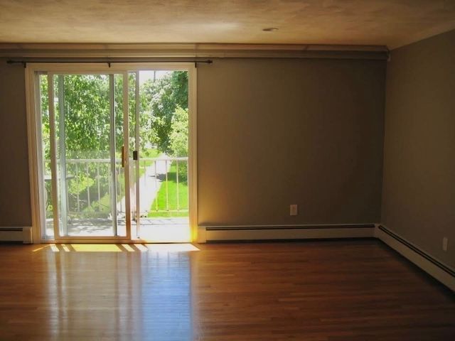 56 Townsend St C21, Abington, MA 02351